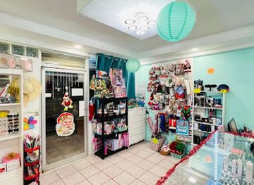 belize/corozal-town/shop/chic-shopping-room