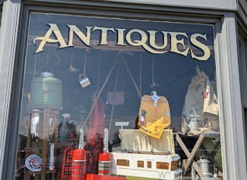 indiana/kokomo/shop/the-glass-monocle-antiques