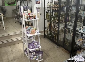 croatia/trogir/shop/souvenur-shop-atamar