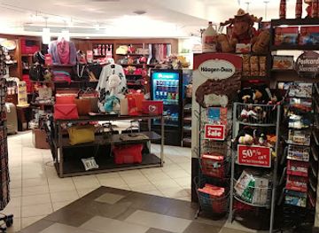 canada/ottawa/shop/the-hotel-gift-shop