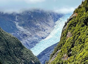 new-zealand/fox-glacier/shop/fox-glacier-viewpoint-te-kopikopiko-o-te-waka