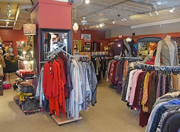 minnesota/rochester/shop/kismet-consignment-boutique