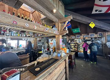 italy/la-thuile/shop/le-foyer-bar-restaurant