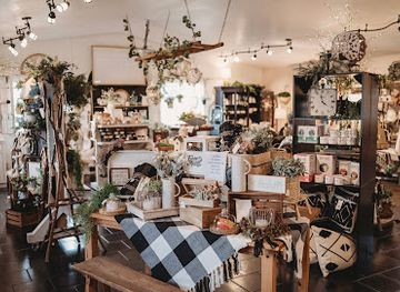 wisconsin/menominee-reservation/shop/willow-ash-decor-co