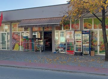 kosovo/shtime/shop/market-mandarina