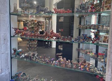 spain/barcelona/shop/barcelona-spain-iconic