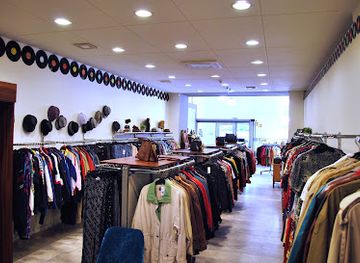 hungary/budapest/shop/humana-vintage-astoria