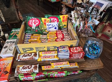montana/the-bob-marshall-wilderness/shop/triple-divide-boutique-on-main