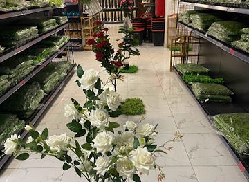 mali/boucle-du-baoule-national-park/shop/china-mall-holding