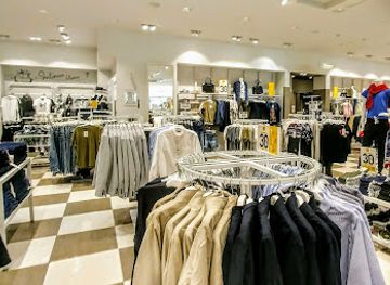 italy/valdarno/shop/parco-commerciale-alfiero-bianchi