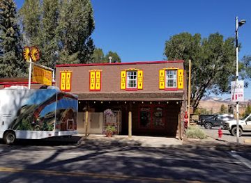 utah/torrey/shop/slackers-burger-joint