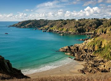 guernsey/fermain-bay/shop/petit-port