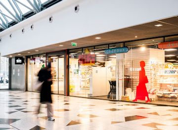 france/toulouse/compans-caffarelli/shop/reflets-compans