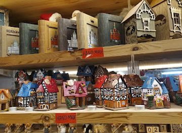 finland/uusimaa/shop/tonttu-souvenirs-helsinki
