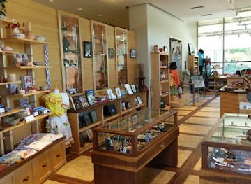 oklahoma/chickasaw-national-recreation-area/shop/aachompa-gallery-gift-shop