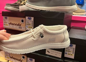 mississippi/grenada/shop/grenada-square-shopping-center