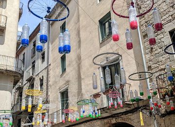 spain/girona/barri-vell-old-town/shop/barri-vell-de-girona