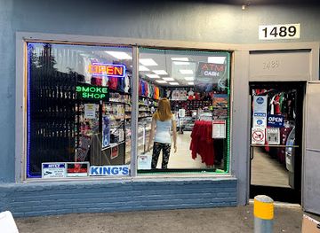 california/palo-alto/shop/kings-smoke-shop-clothing