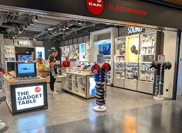 switzerland/zurich/shop/capi-electronics