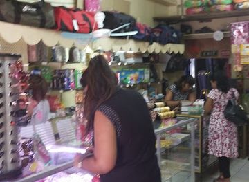 fiji/denarau-island/shop/may-may-gift-shop