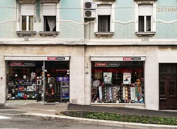 croatia/opatija/shop/tisak-media