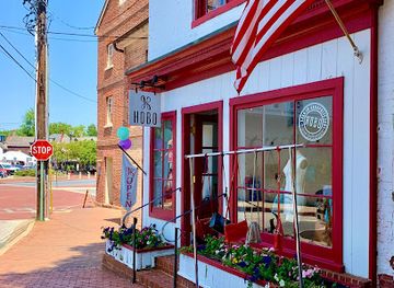 maryland/annapolis-waterfront/shop/hobo-flagship-store-handbags-wallets-accessories