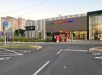 slovakia/bratislava/petrzalka/shop/oc-galeria-petrzalka