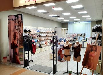 hungary/balaton-uplands/shop/triumph-markauzlet-balatonfured