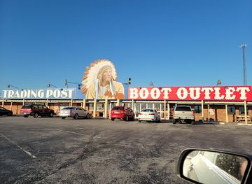 oklahoma/cherokee-landing-state-park/shop/cherokee-trading-post-boot-outlet