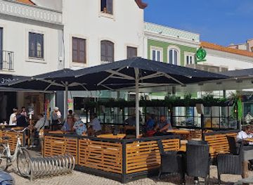 portugal/peniche/shop/cafetaria-puro-cake-lab