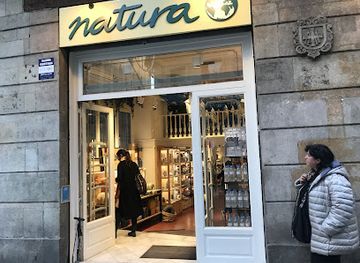 spain/barcelona/el-born/shop/natura