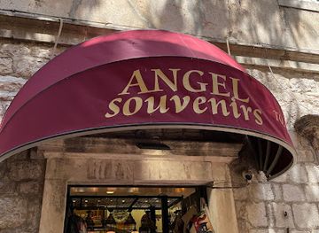 montenegro/ljesanska-nahija/shop/souvenir-shop