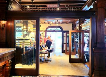 california/coronado/shop/signature-shop