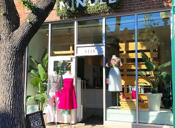 kansas/kansas-city/westport/shop/clothz-minded