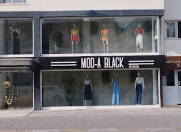 cyprus/kyrenia/shop/mod-a-black-woman