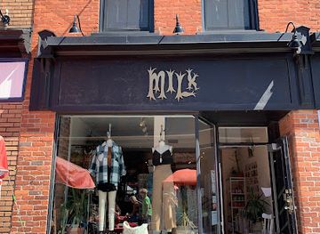 canada/ottawa-valley/shop/milk-shop-byward-market