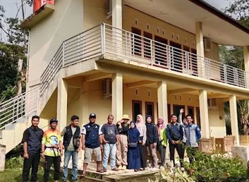 indonesia/bangka-belitung-islands/shop/tutup