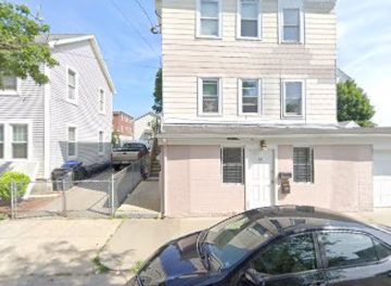 rhode-island/providence/federal-hill/shop/wicked-essential-goodies