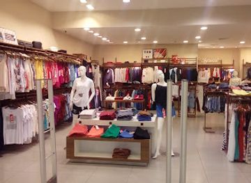 bolivia/santa-cruz-lowlands/shop/ventura-mall