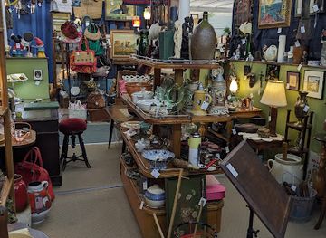 south-carolina/aiken/shop/aiken-antique-mall