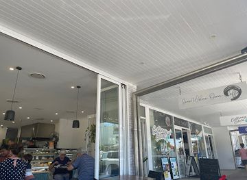 australia/great-sandy-national-park/shop/somewhere-over-coffee