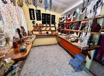 french-polynesia/huahine/shop/maeva