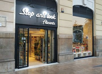 spain/alicante/shop/stop-and-look