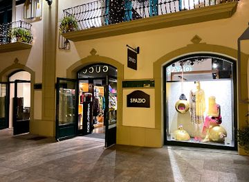 spain/catalonia/shop/la-roca-village