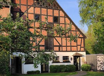 germany/sauerland/shop/klute-die-hofgalerie-in-schmallenberg-klutes-land-art