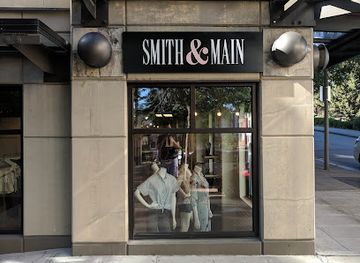 washington/bellevue/downtown-bellevue/shop/smith-main