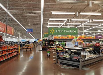 illinois/starved-rock-state-park/shop/walmart-supercenter