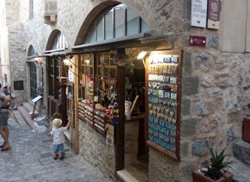 greece/monemvasia/shop/ypatia-touristika-eidi