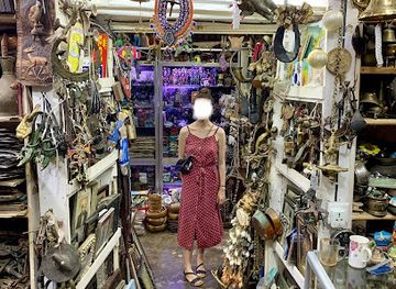 tanzania/lake-zone/shop/the-zanzibar-curio-shop