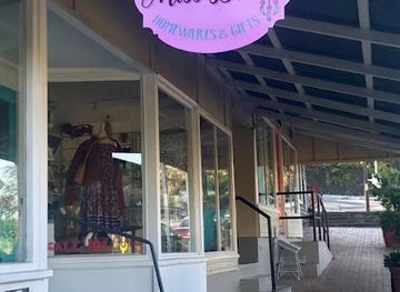 australia/sunshine-coast/shop/little-miss-boho-homewares-and-gifts